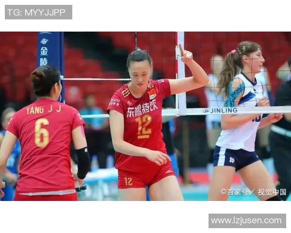 重庆排球队以76分领跑世界锦标赛积分榜展现强劲实力 重庆排球队以76分领跑世界锦标赛积分榜展现强劲实力